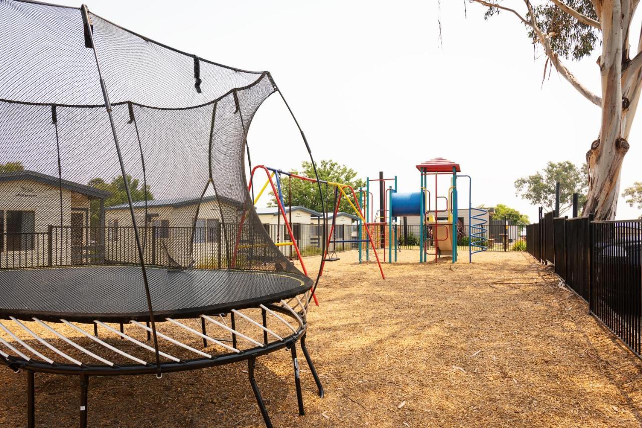Crestview Tourist Park Holiday park 3*