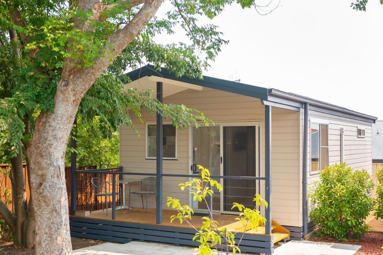 Crestview Tourist Park Holiday park